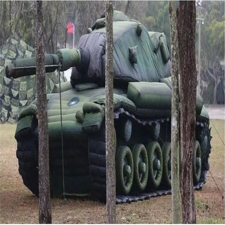 天柱军用充气坦克